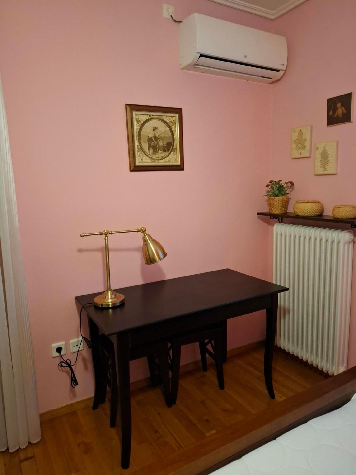 Athens Cozy Gem 2Br Apt - 200Mbps - 10 Min To Acropolis By Subway エクステリア 写真